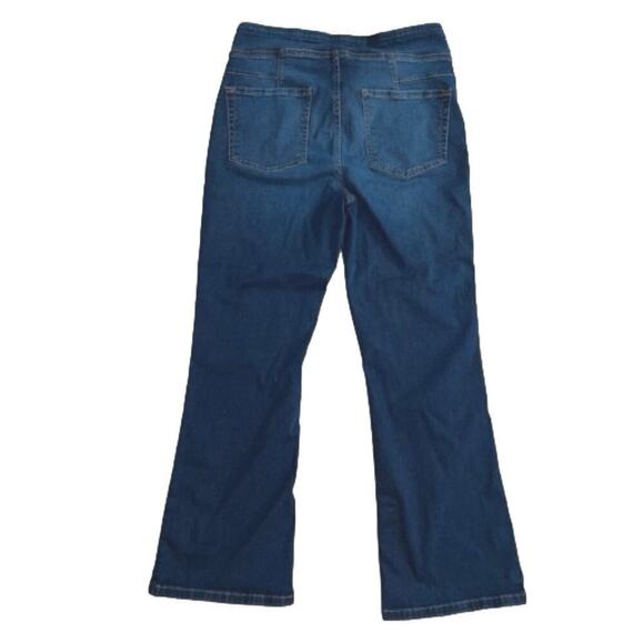 We the Free Dark Wash High Rise Pull On Flare Crop Stretch Jeans Size M - Picture 3 of 8